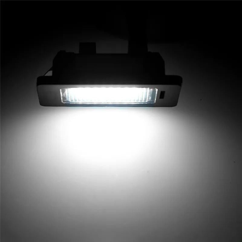 2pcs LED License Plate Lights 6000K Error-Free